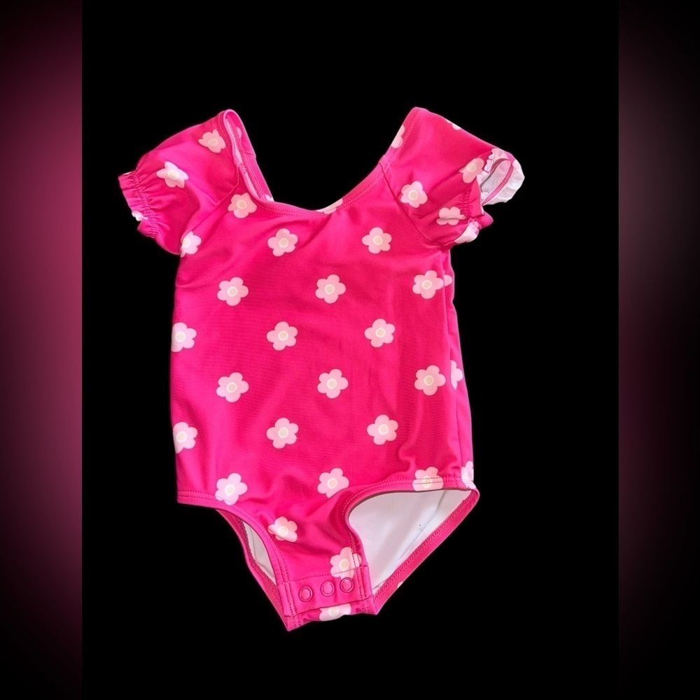 This Carter's baby girls' pink floral one-piece swimsuit 9m